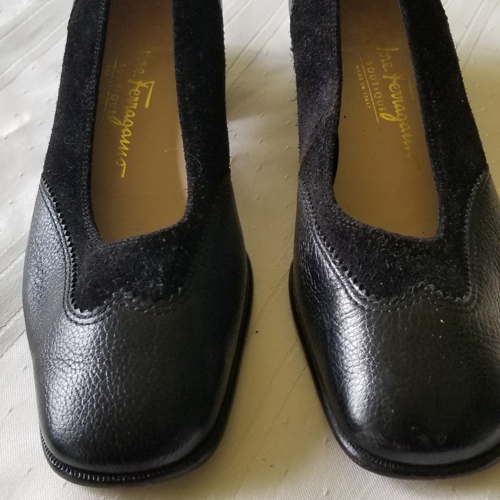 *PRE LOVED*Vintage Salvatore Ferragamo Blk Leather